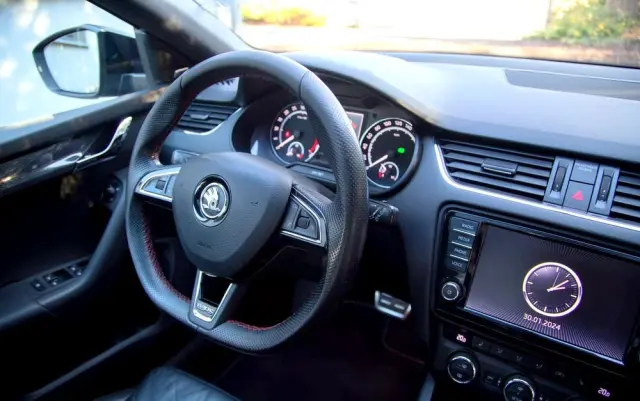 SKODA Octavia 2.0 TDI RS DSG