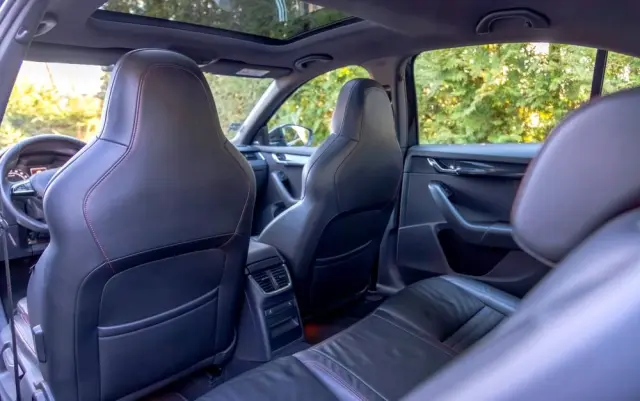 SKODA Octavia 2.0 TDI RS DSG