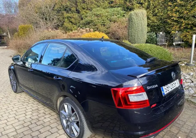 SKODA Octavia 2.0 TDI RS DSG