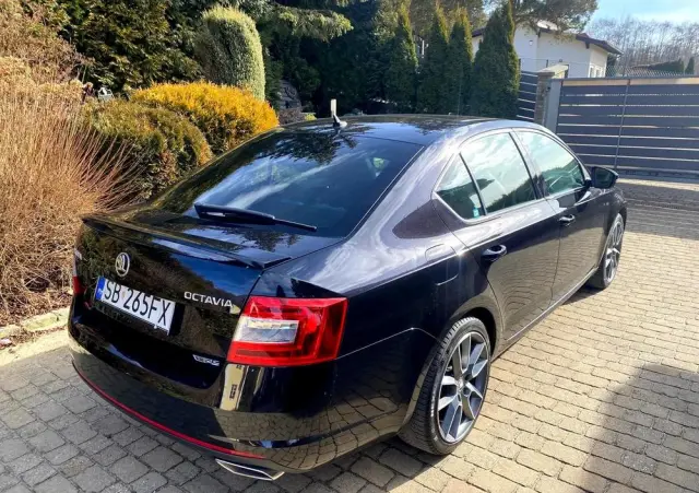 SKODA Octavia 2.0 TDI RS DSG