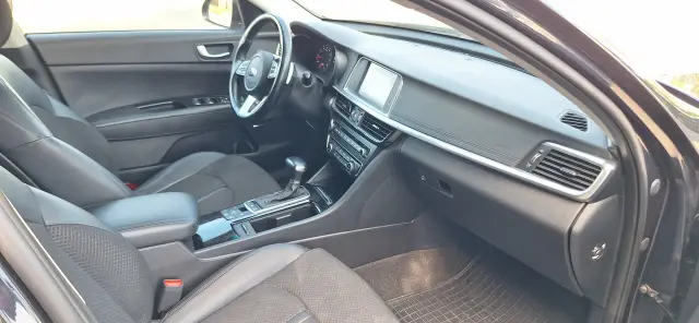 KIA Optima 