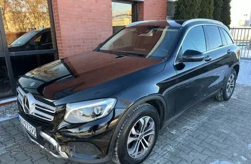 MERCEDES-BENZ GLC 