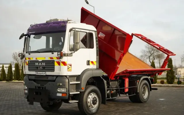 MAN TGA 18.360 / 4X4 / WYWROTKA 2 STRONNA / HYDROKLAPA / HYDROBURTA / CZOŁOWNICA / SPECJALNY / MANUAL 