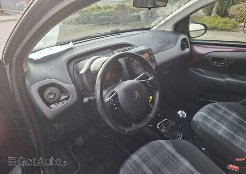 PEUGEOT 108 VTI 72 Top Style