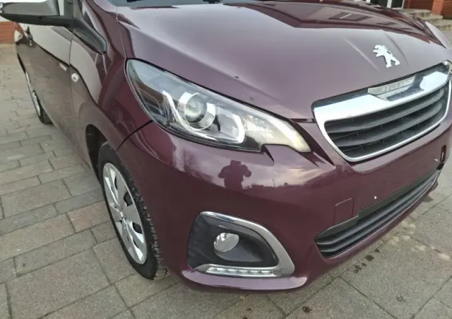 PEUGEOT 108 VTI 72 Top Style