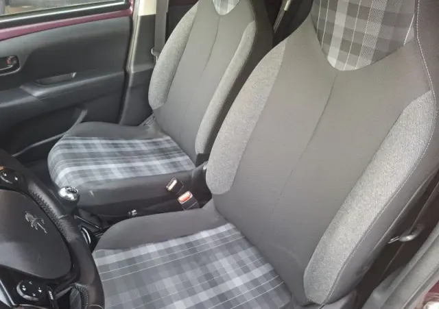 PEUGEOT 108 VTI 72 Top Style