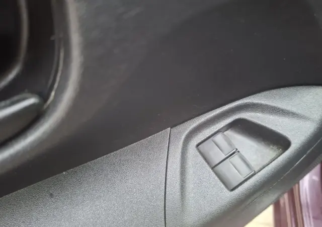 PEUGEOT 108 VTI 72 Top Style