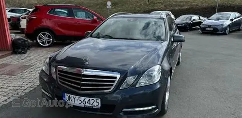 MERCEDES-BENZ Klasa E 