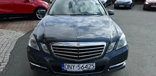 MERCEDES-BENZ Klasa E 