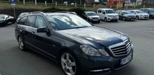 MERCEDES-BENZ Klasa E 