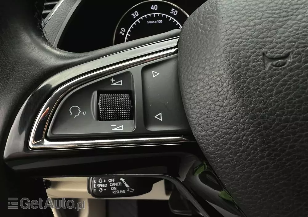 SKODA Superb Combi 1.8 TSI DSG Style