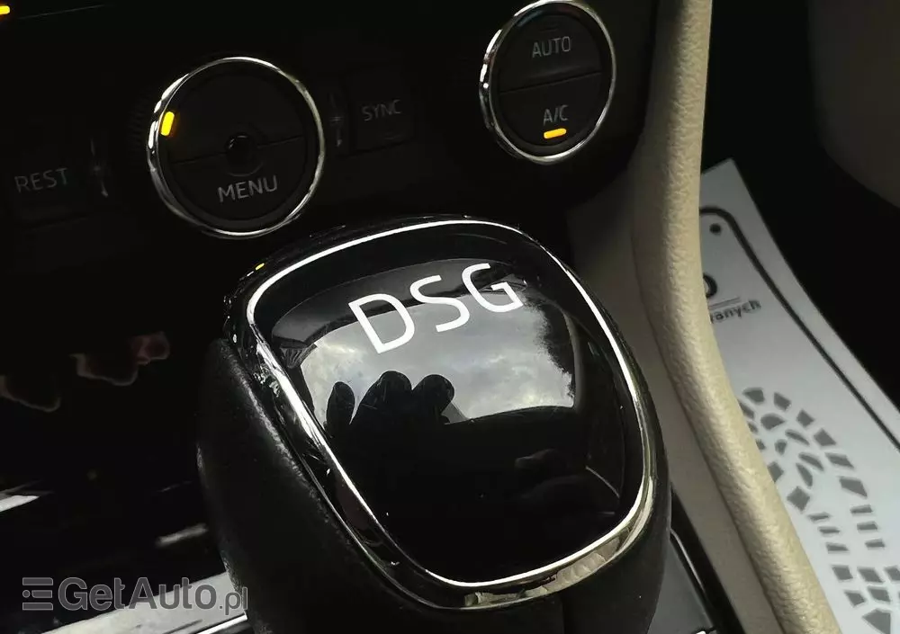 SKODA Superb Combi 1.8 TSI DSG Style