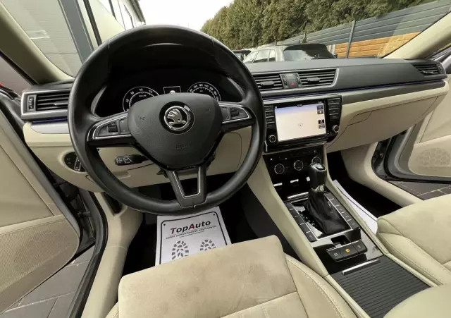 SKODA Superb Combi 1.8 TSI DSG Style