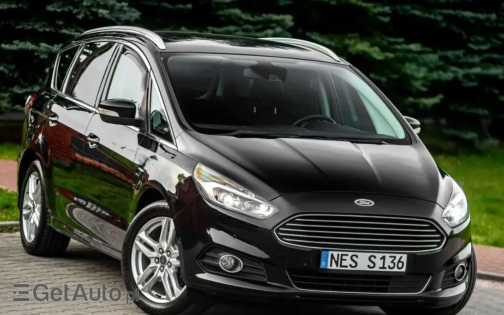 FORD S-Max 2.0 TDCi Allrad Titanium