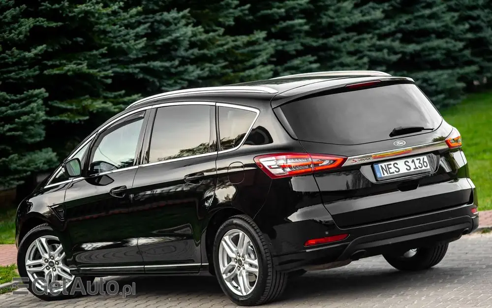 FORD S-Max 2.0 TDCi Allrad Titanium