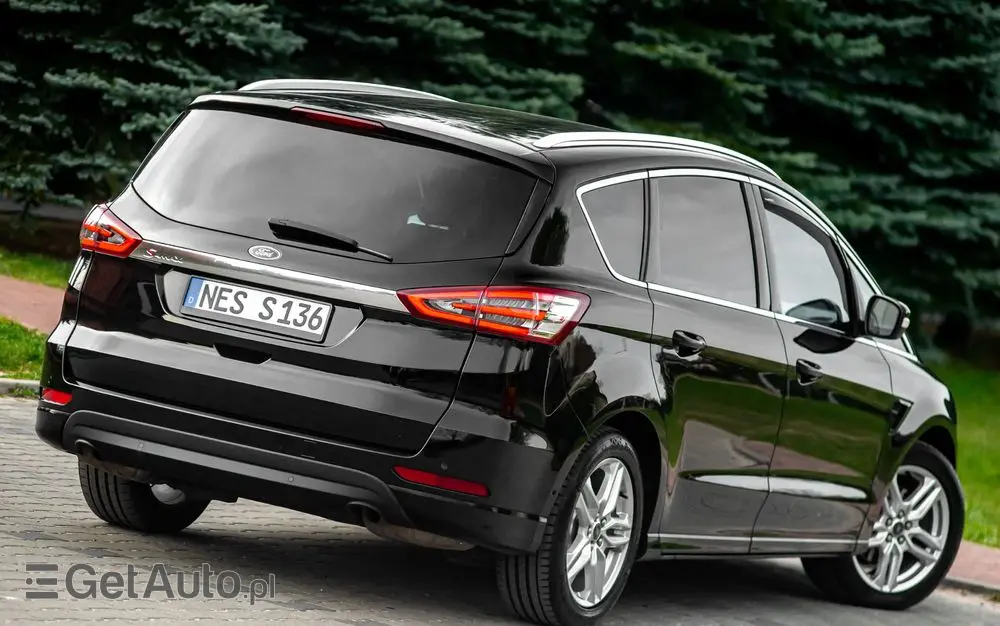 FORD S-Max 2.0 TDCi Allrad Titanium