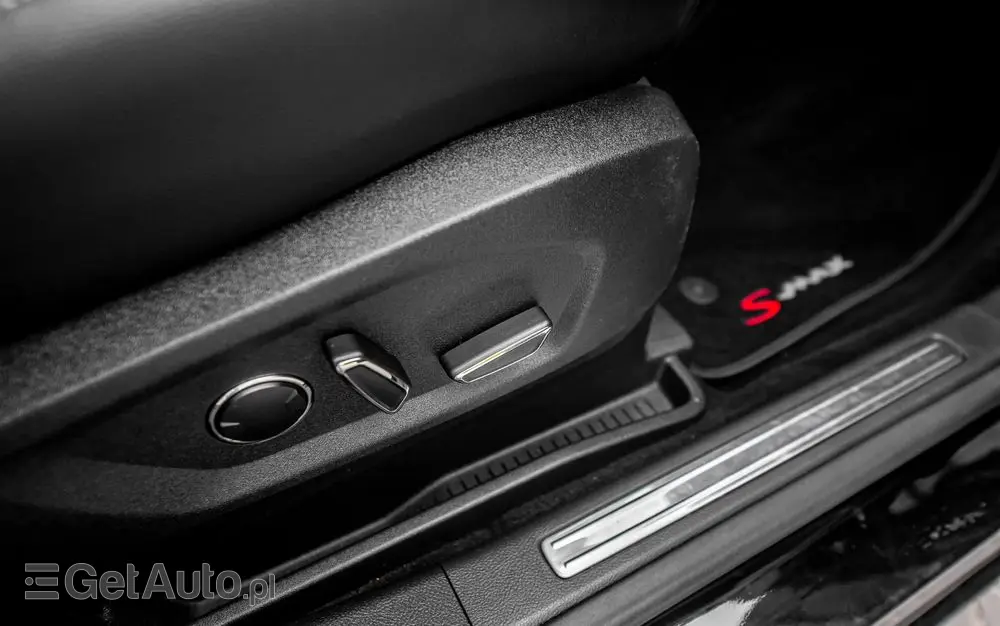 FORD S-Max 2.0 TDCi Allrad Titanium