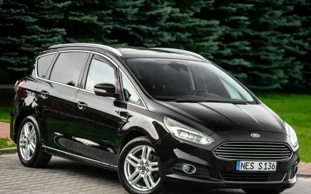 FORD S-Max 2.0 TDCi Allrad Titanium
