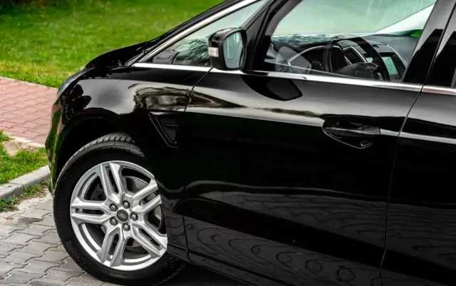 FORD S-Max 2.0 TDCi Allrad Titanium