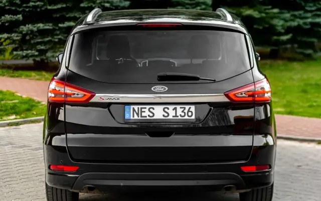 FORD S-Max 2.0 TDCi Allrad Titanium