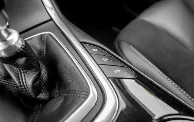 FORD S-Max 2.0 TDCi Allrad Titanium