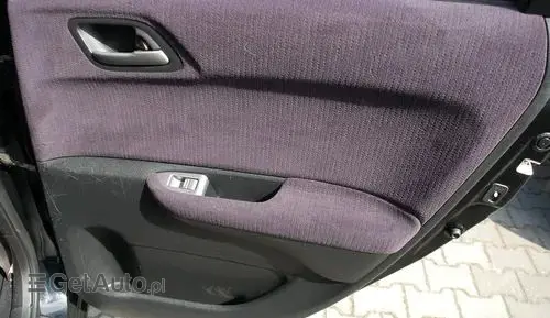 HONDA FR-V 