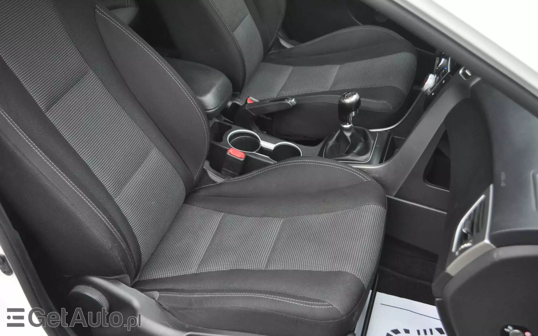 HYUNDAI I30 1.4 Fifa World Cup Edition