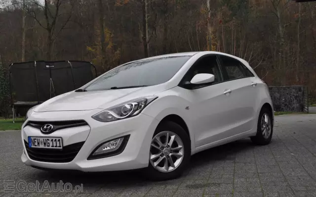 HYUNDAI I30 1.4 Fifa World Cup Edition