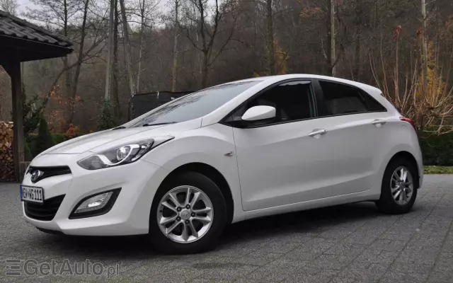 HYUNDAI I30 1.4 Fifa World Cup Edition