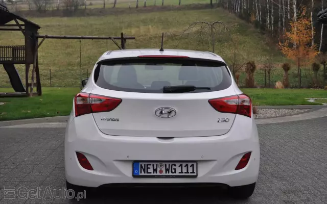 HYUNDAI I30 1.4 Fifa World Cup Edition