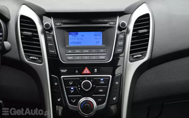 HYUNDAI I30 1.4 Fifa World Cup Edition