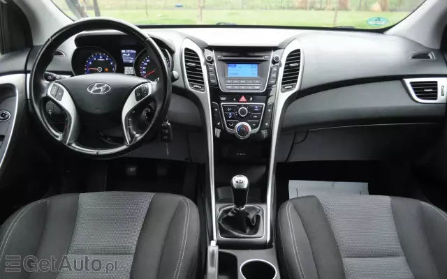 HYUNDAI I30 1.4 Fifa World Cup Edition