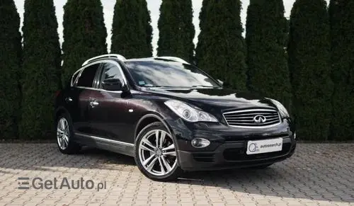 INFINITI QX50 