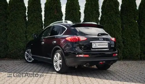 INFINITI QX50 
