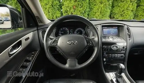 INFINITI QX50 