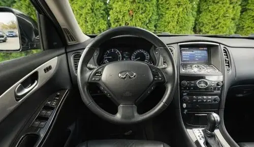 INFINITI QX50 