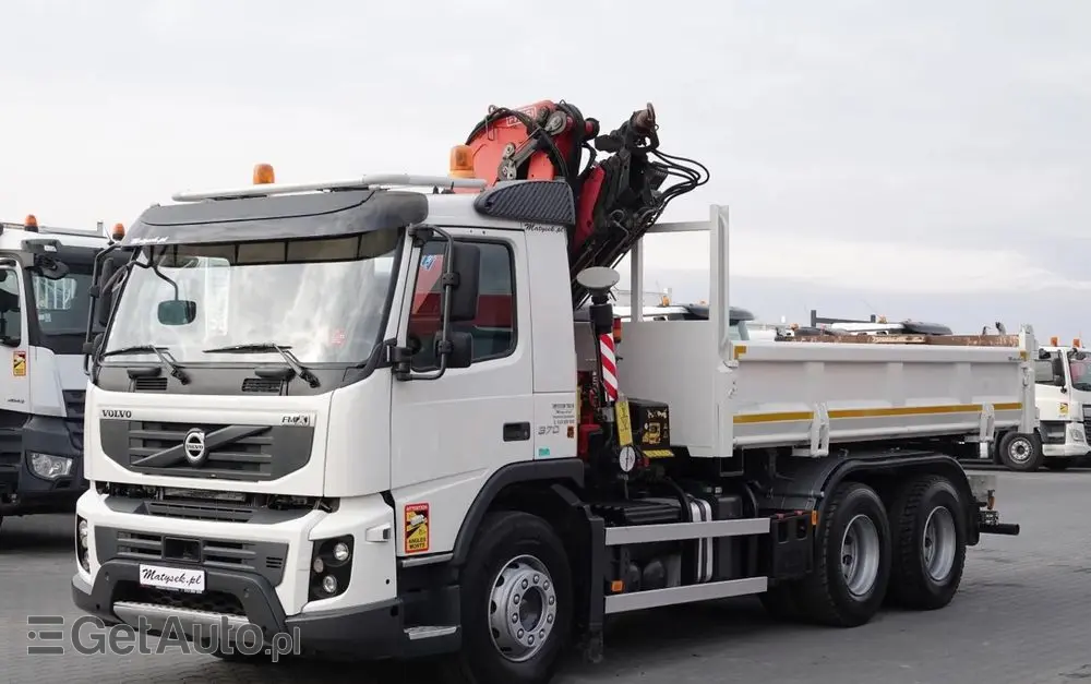 VOLVO FMX 370 / 6X4 / WYWROTKA + HDS FASSI F165XP / MAX UDŹWIG 5200KG / STEROWANIE RADIOWE / HYDROBURTA 