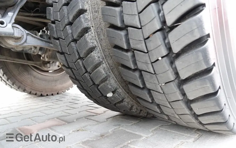 VOLVO FMX 370 / 6X4 / WYWROTKA + HDS FASSI F165XP / MAX UDŹWIG 5200KG / STEROWANIE RADIOWE / HYDROBURTA 