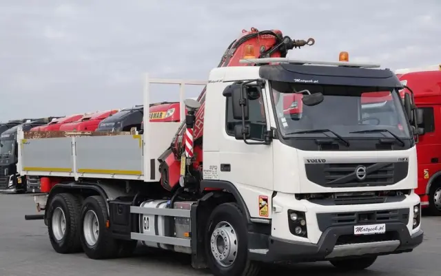 VOLVO FMX 370 / 6X4 / WYWROTKA + HDS FASSI F165XP / MAX UDŹWIG 5200KG / STEROWANIE RADIOWE / HYDROBURTA 