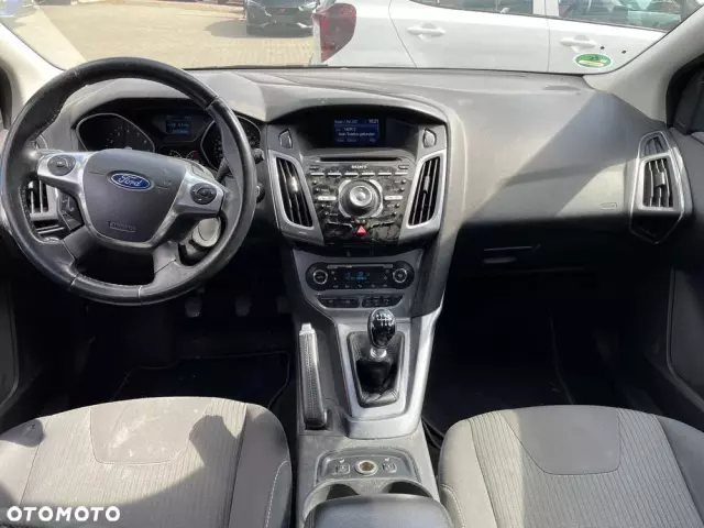 FORD Focus Turnier 1.0 EcoBoost Start-Stopp-System TITANIUM