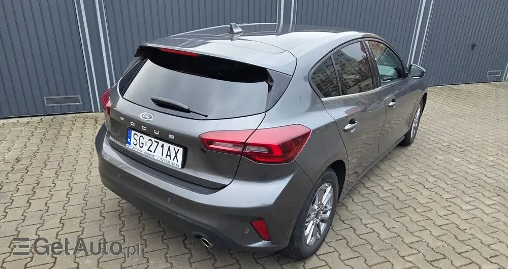 FORD Focus 1.0 EcoBoost Titanium X