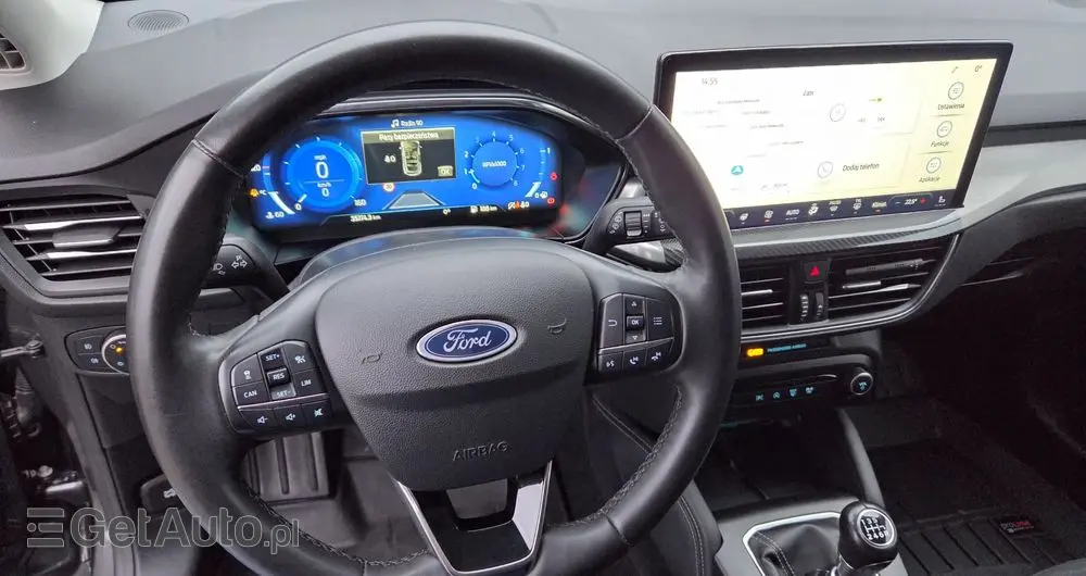 FORD Focus 1.0 EcoBoost Titanium X