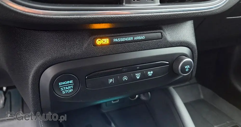 FORD Focus 1.0 EcoBoost Titanium X