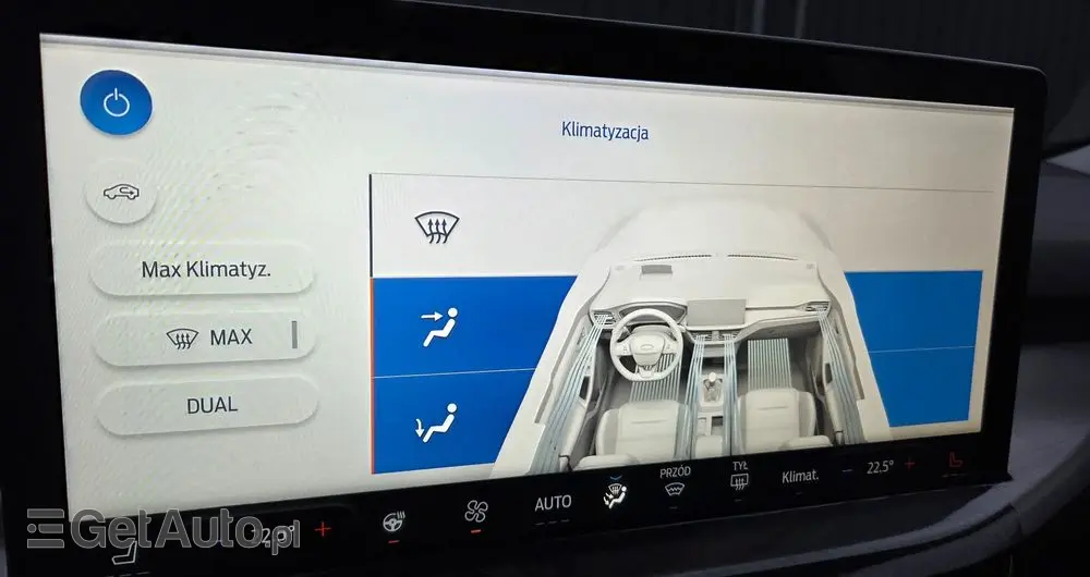 FORD Focus 1.0 EcoBoost Titanium X