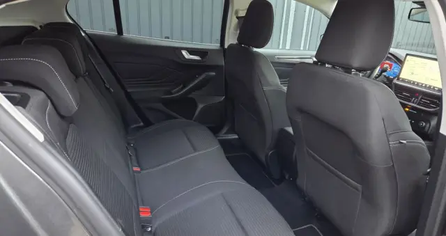 FORD Focus 1.0 EcoBoost Titanium X