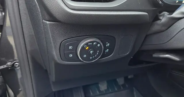 FORD Focus 1.0 EcoBoost Titanium X