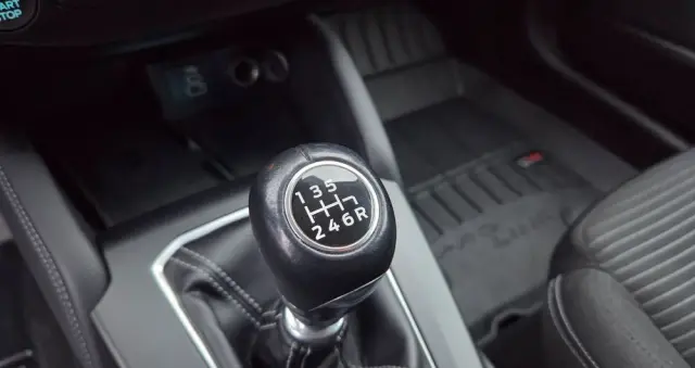 FORD Focus 1.0 EcoBoost Titanium X