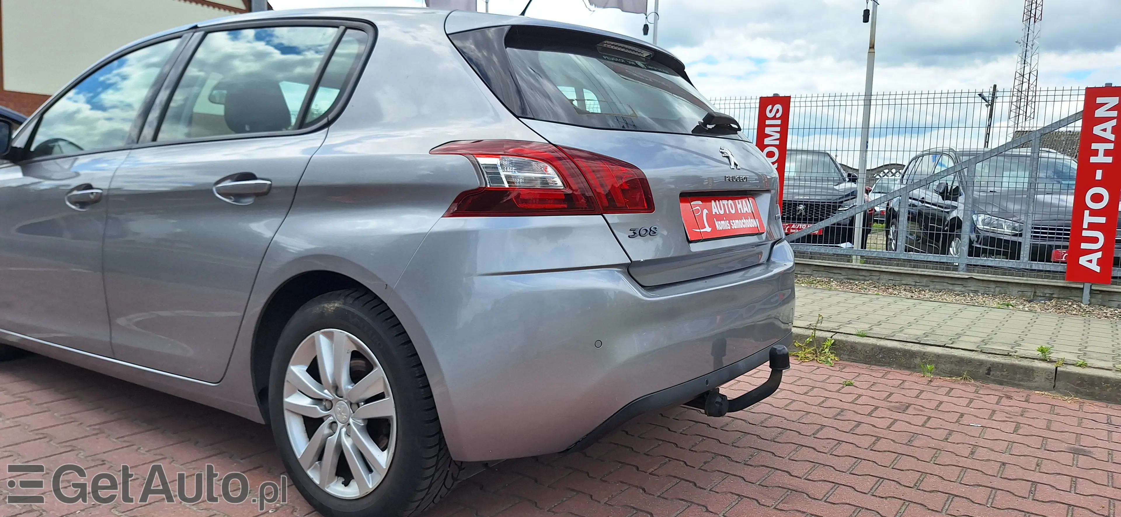 PEUGEOT 308 
