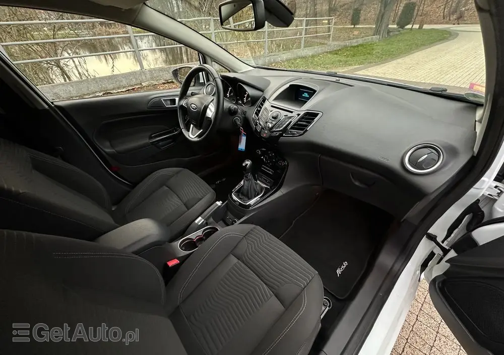 FORD Fiesta 1.0 Titanium