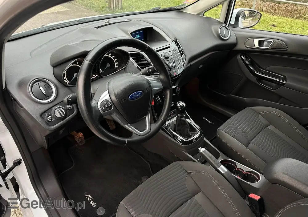 FORD Fiesta 1.0 Titanium